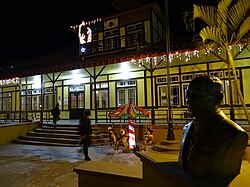 Santa Rosalia by Night - Santa Rosalia - Baja California Sur - Mexico - 13 (23949623732) (2)